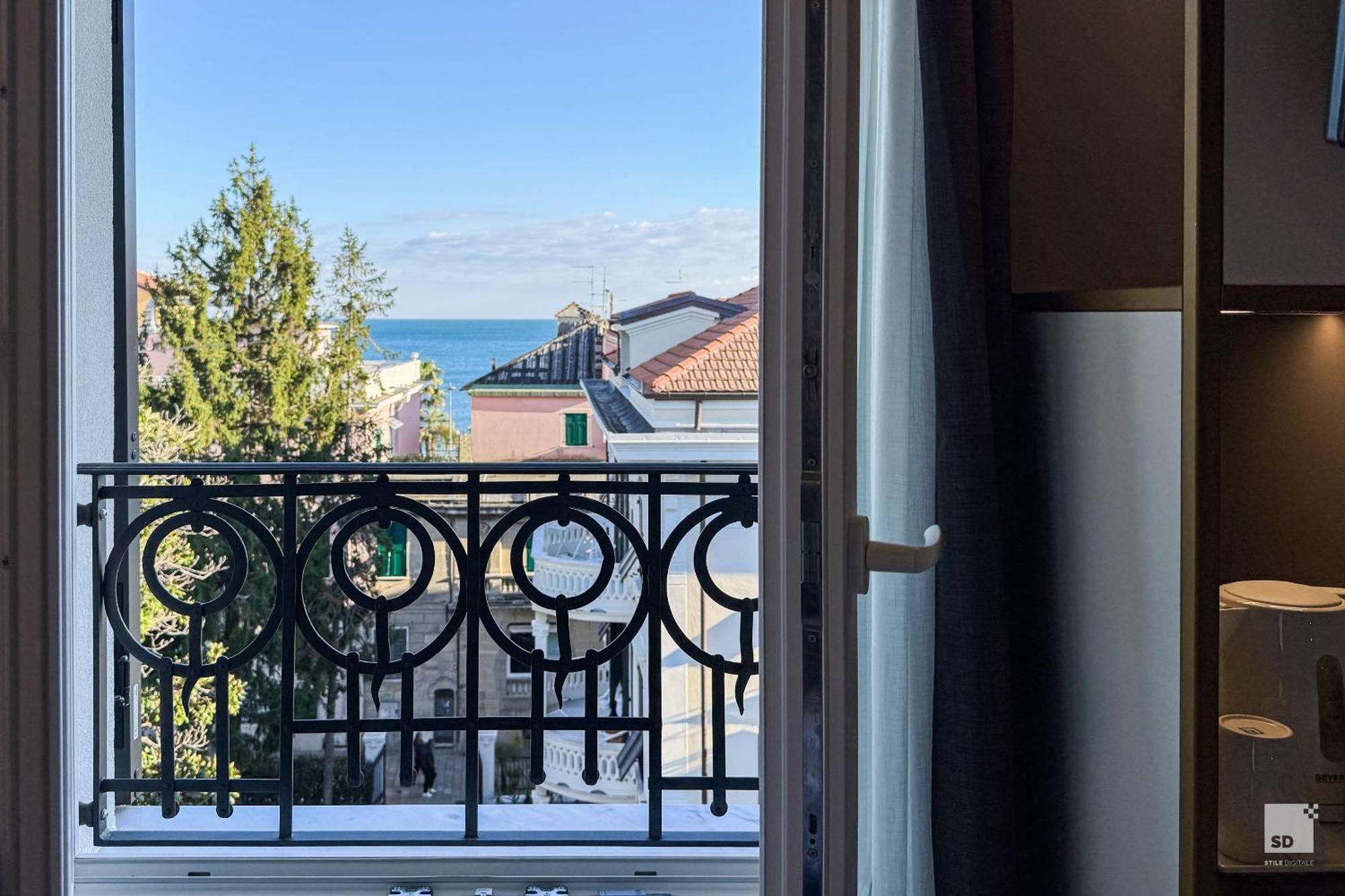 Hotel Villa Elena Варацце Екстер'єр фото